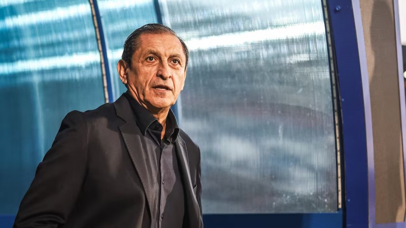 Ramón Díaz dejó de ser el DT de Olimpia tras haber dirigido sólo siete partidos